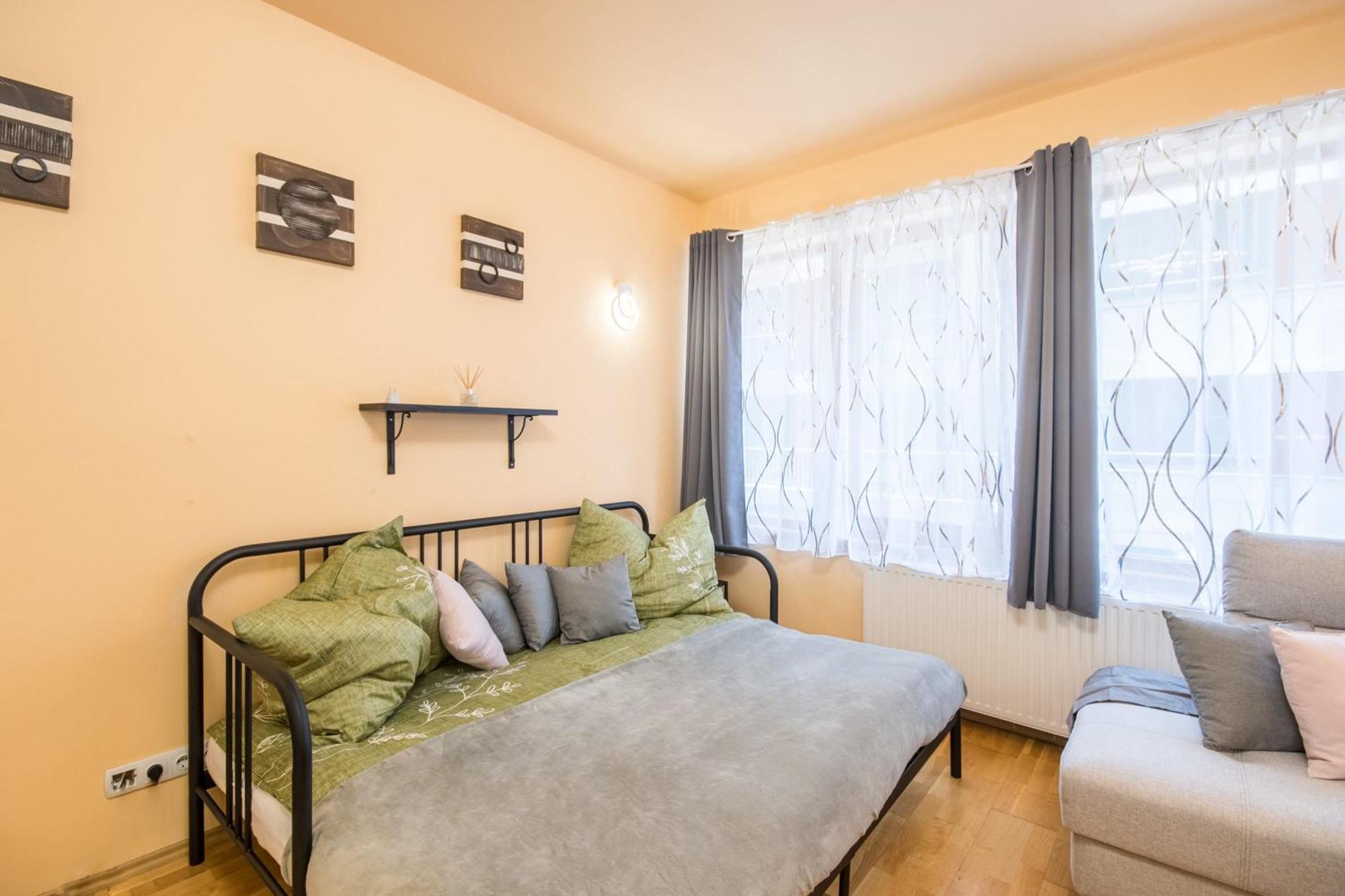 Very Central - Large - Balcony - Comfy Διαμέρισμα Βουδαπέστη Εξωτερικό φωτογραφία