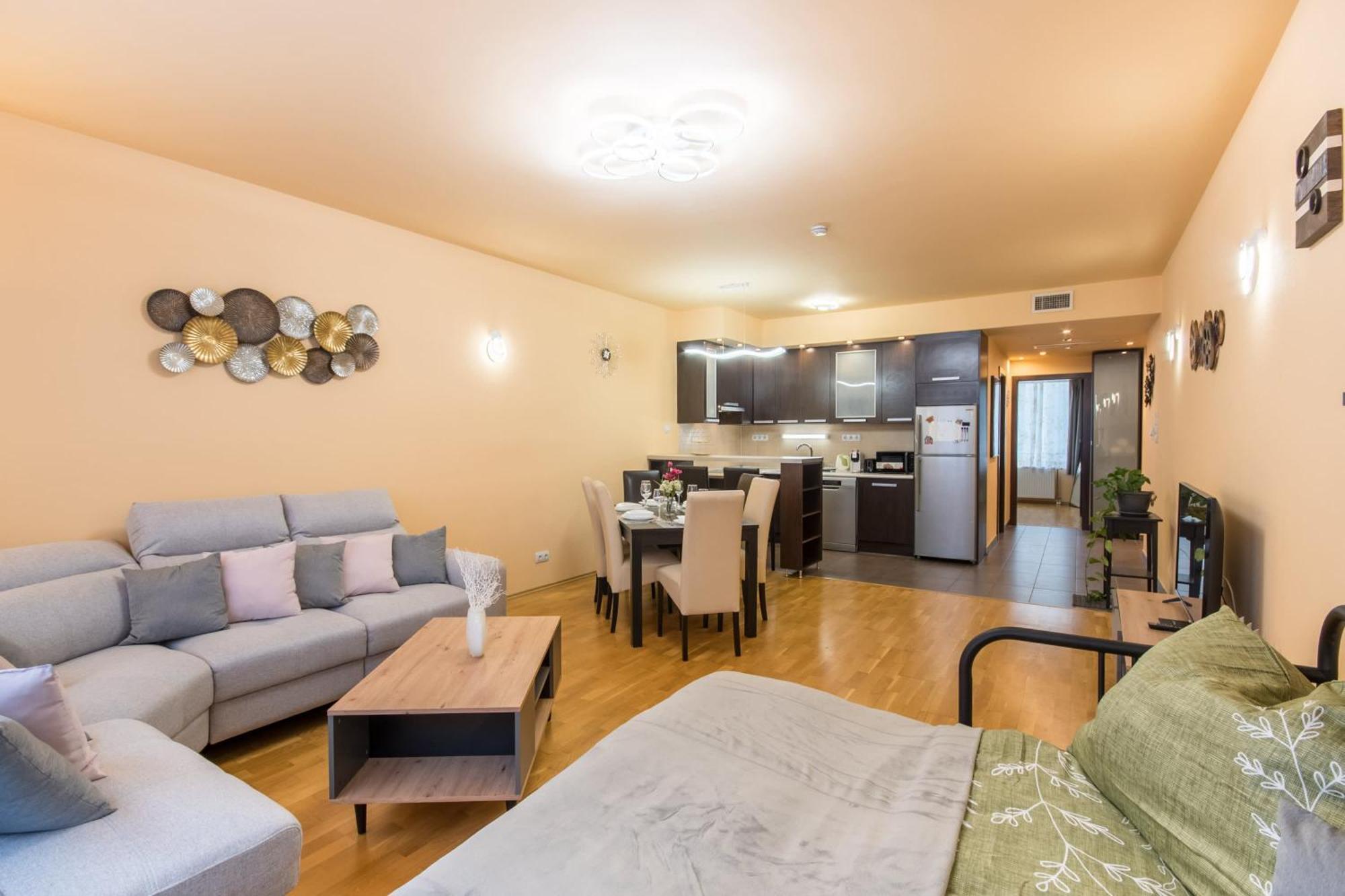 Very Central - Large - Balcony - Comfy Διαμέρισμα Βουδαπέστη Εξωτερικό φωτογραφία